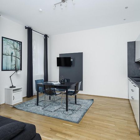 Apartment Familienplatz I Contactless Check-In Wien Eksteriør bilde