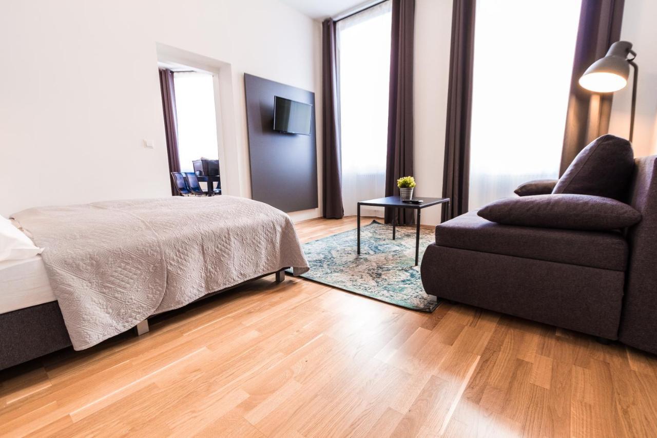 Apartment Familienplatz I Contactless Check-In Wien Eksteriør bilde