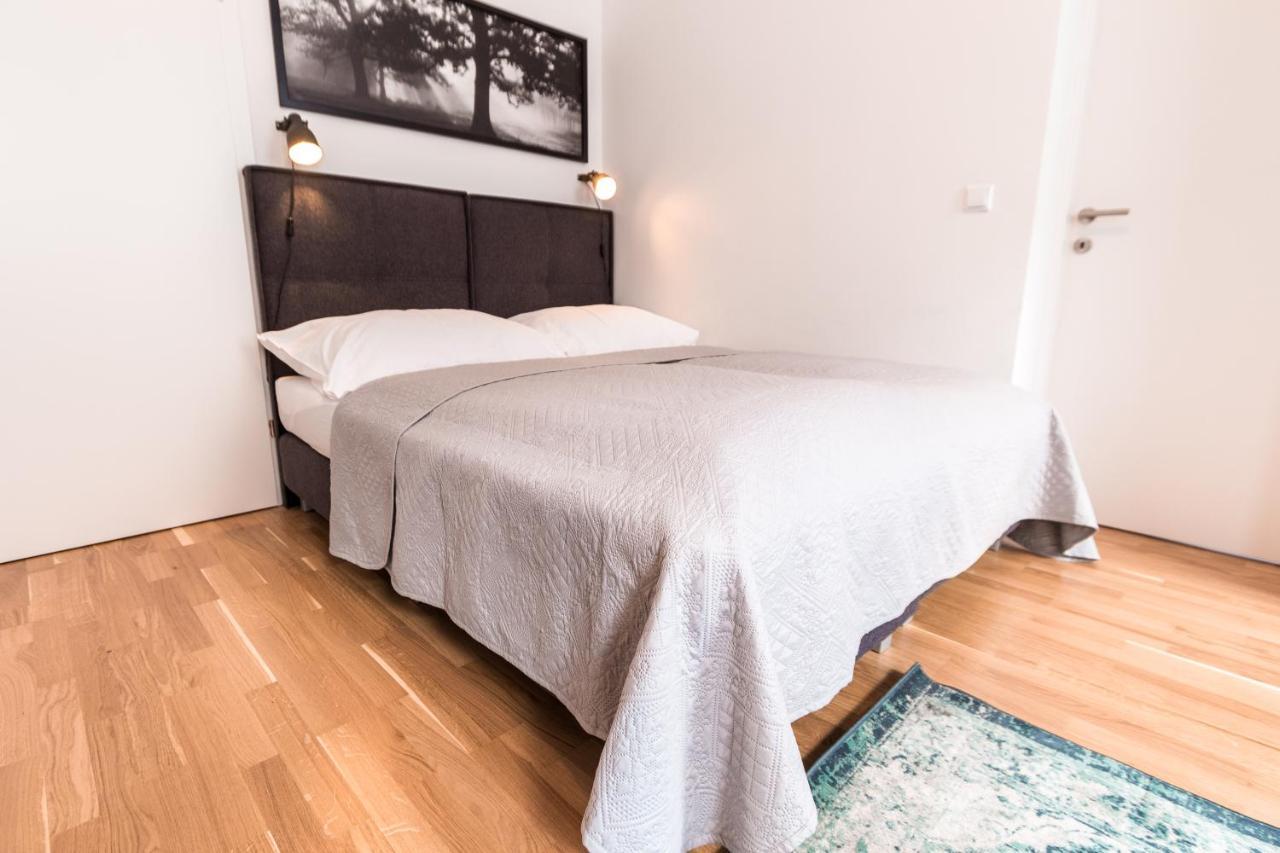 Apartment Familienplatz I Contactless Check-In Wien Eksteriør bilde