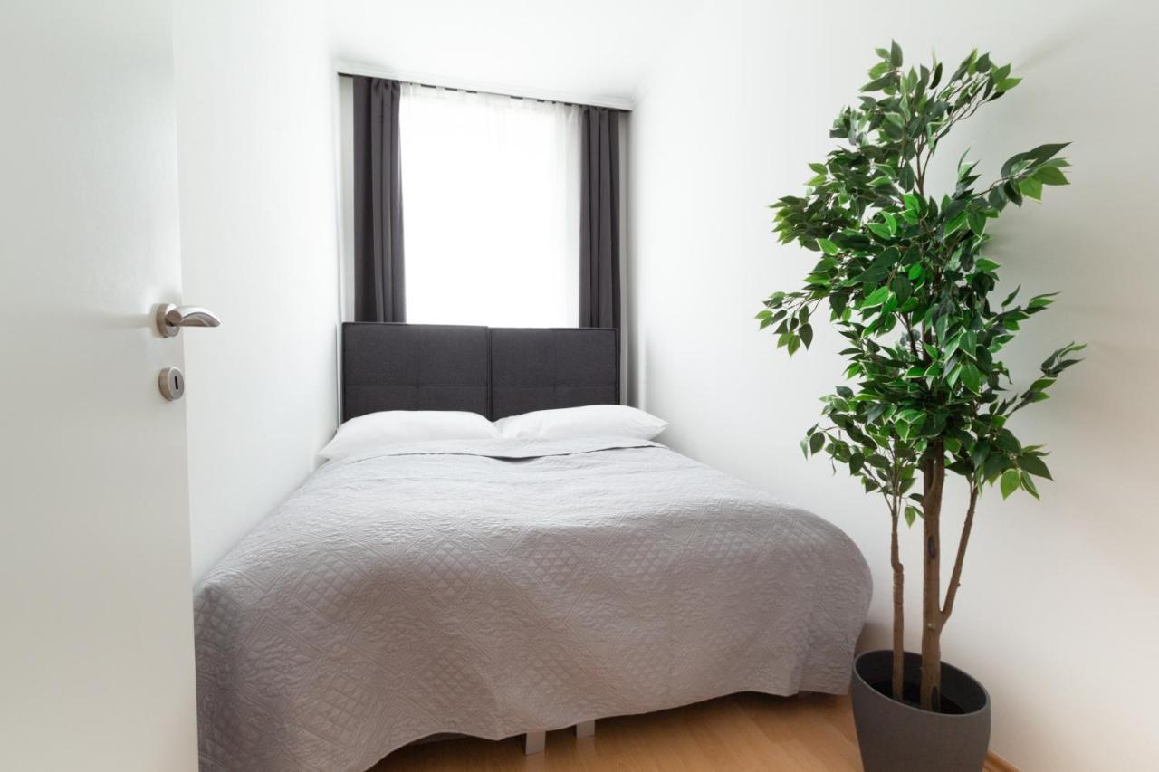 Apartment Familienplatz I Contactless Check-In Wien Eksteriør bilde