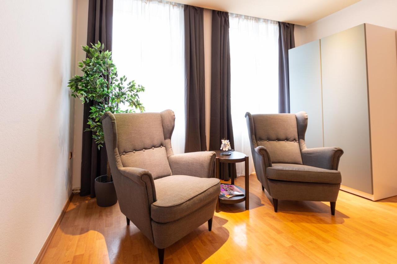 Apartment Familienplatz I Contactless Check-In Wien Eksteriør bilde