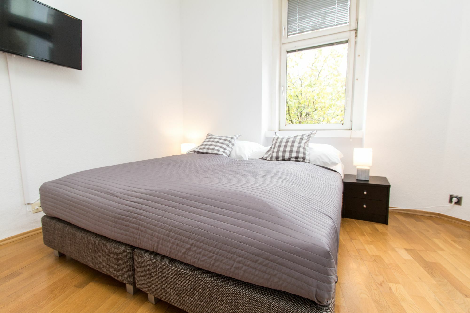 Apartment Familienplatz I Contactless Check-In Wien Eksteriør bilde