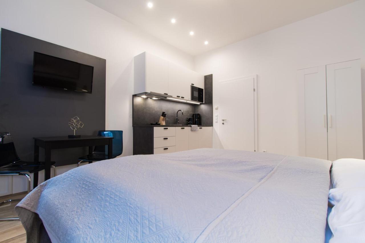 Apartment Familienplatz I Contactless Check-In Wien Eksteriør bilde